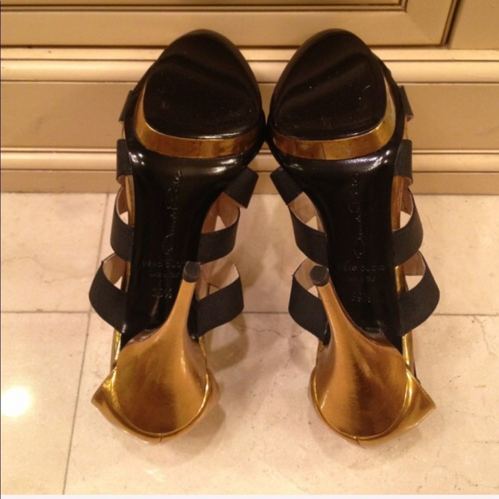 Oscar de la Renta Black Gold Leather Heels 9.5 - Picture 6 of 6